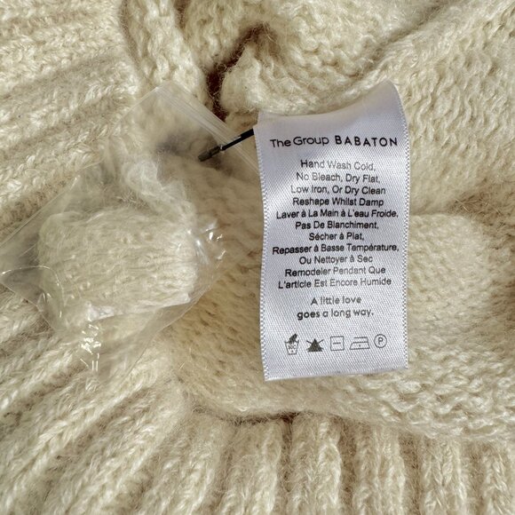 Aritzia Babaton Day Off Sweater – 100% Alpaca - Picture 9 of 12